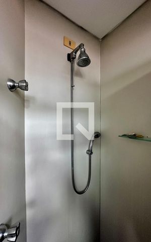 Apartamento à venda com 195m², 4 quartos e 4 vagas Apartamento à venda com 195m², 4 quartos e 4 vagasBanheiro Suíte 3