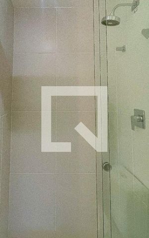 Apartamento para alugar com 66m², 2 quartos e 1 vaga Apartamento para alugar com 66m², 2 quartos e 1 vagaBanheiro