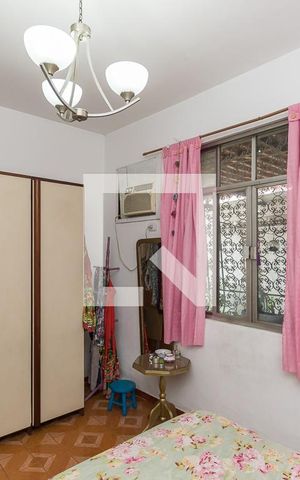 Casa à venda com 200m², 4 quartos e 3 vagas Casa à venda com 200m², 4 quartos e 3 vagasQuarto 3