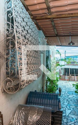 Casa à venda com 200m², 4 quartos e 3 vagas Casa à venda com 200m², 4 quartos e 3 vagasVaranda gourmet