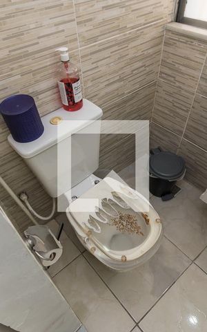 Casa à venda com 200m², 4 quartos e 3 vagas Casa à venda com 200m², 4 quartos e 3 vagasBanheiro da Suíte 2