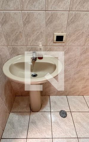 Casa à venda com 309m², 3 quartos e 4 vagasBanheiro 2