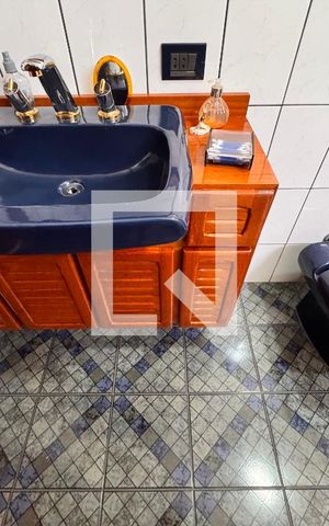 Casa à venda com 309m², 3 quartos e 4 vagasBanheiro