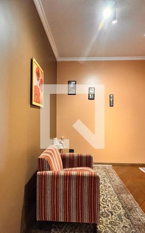Casa à venda com 309m², 3 quartos e 4 vagasHall entre os quartos 
