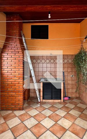 Casa à venda com 309m², 3 quartos e 4 vagasChurrasqueira