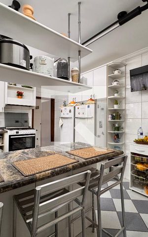 Casa à venda com 309m², 3 quartos e 4 vagasCozinha
