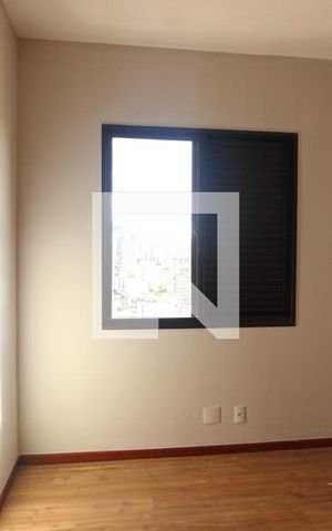 Apartamento à venda com 230m², 4 quartos e 3 vagasQuarto 
