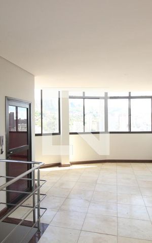 Apartamento à venda com 230m², 4 quartos e 3 vagasSala 2