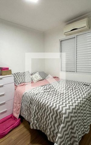 Casa de condomínio para alugar com 82m², 3 quartos e 2 vagas Casa de condomínio para alugar com 82m², 3 quartos e 2 vagasSuíte 1