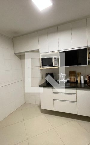 Casa de condomínio para alugar com 82m², 3 quartos e 2 vagas Casa de condomínio para alugar com 82m², 3 quartos e 2 vagasCozinha