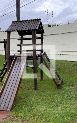 Casa de condomínio para alugar com 82m², 3 quartos e 2 vagas Casa de condomínio para alugar com 82m², 3 quartos e 2 vagasÁrea comum - Playground
