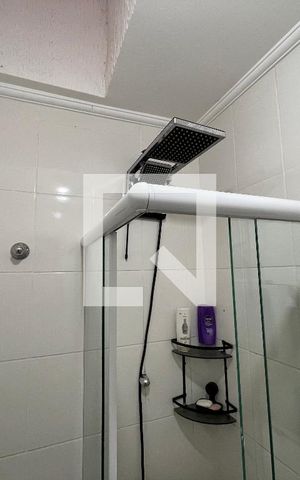 Casa de condomínio para alugar com 82m², 3 quartos e 2 vagas Casa de condomínio para alugar com 82m², 3 quartos e 2 vagasBanheiro Social