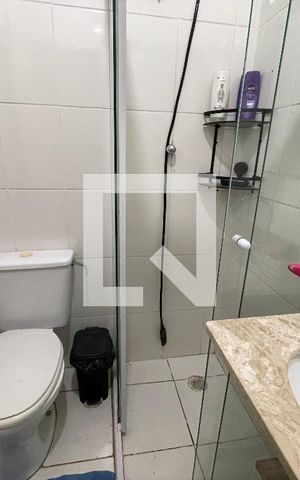 Casa de condomínio para alugar com 82m², 3 quartos e 2 vagas Casa de condomínio para alugar com 82m², 3 quartos e 2 vagasBanheiro Social