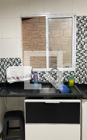 Casa de condomínio para alugar com 82m², 3 quartos e 2 vagas Casa de condomínio para alugar com 82m², 3 quartos e 2 vagasCozinha