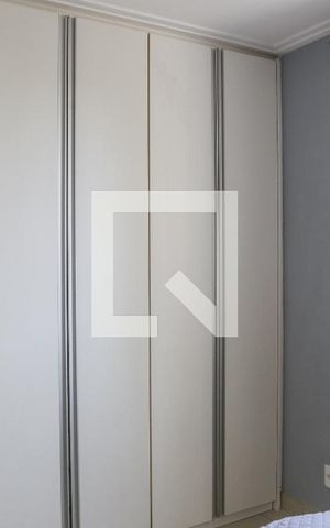 Apartamento à venda com 70m², 3 quartos e 1 vaga Apartamento à venda com 70m², 3 quartos e 1 vagaSuíte