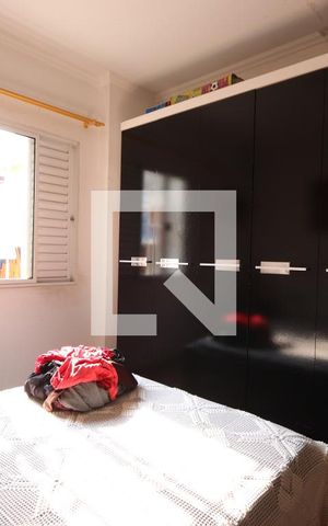 Casa à venda com 242m², 2 quartos e 4 vagasSuíte