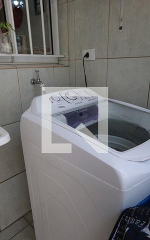 Casa à venda com 242m², 2 quartos e 4 vagasÁrea de Serviço