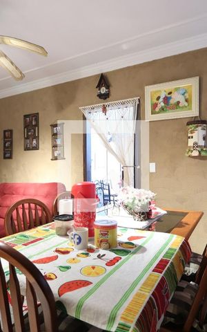 Casa à venda com 242m², 2 quartos e 4 vagasSala de Jantar