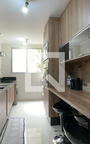 Apartamento à venda com 57m², 2 quartos e 1 vagaCozinha e Área de Serviço