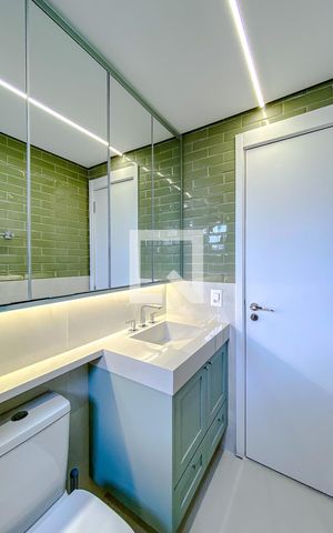 Apartamento à venda com 265m², 3 quartos e 2 vagasBanheiro da Suíte 3