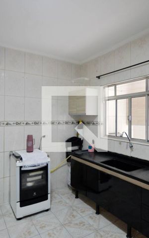 Casa para alugar com 73m², 1 quarto e 2 vagasCozinha