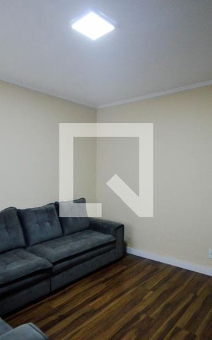 Casa para alugar com 73m², 1 quarto e 2 vagasSala