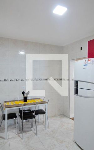 Casa para alugar com 73m², 1 quarto e 2 vagasCozinha