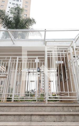 Apartamento à venda com 68m², 2 quartos e 1 vagaFachada e portaria
