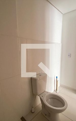 Apartamento para alugar com 47m², 2 quartos e 1 vaga Apartamento para alugar com 47m², 2 quartos e 1 vagaBanheiro