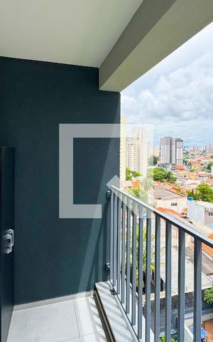 Studio para alugar com 27m², 1 quarto e sem vaga Studio para alugar com 27m², 1 quarto e sem vagaVaranda