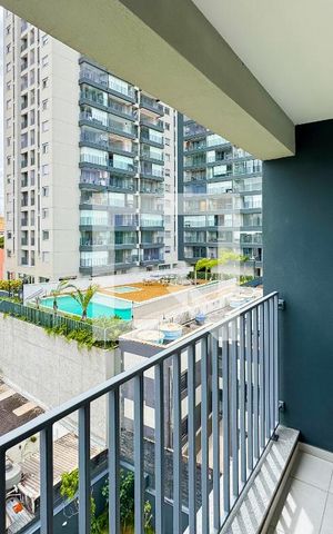 Studio para alugar com 27m², 1 quarto e sem vaga Studio para alugar com 27m², 1 quarto e sem vagaVaranda