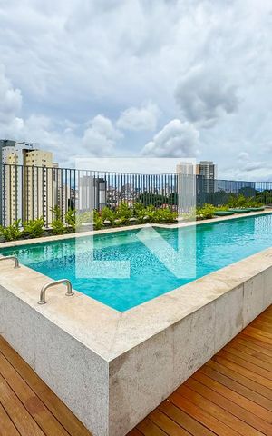 Studio para alugar com 27m², 1 quarto e sem vaga Studio para alugar com 27m², 1 quarto e sem vagaPiscina