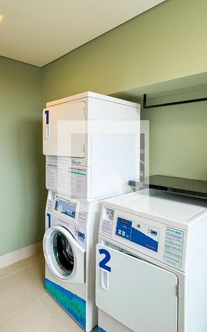 Studio para alugar com 27m², 1 quarto e sem vaga Studio para alugar com 27m², 1 quarto e sem vagaLavanderia