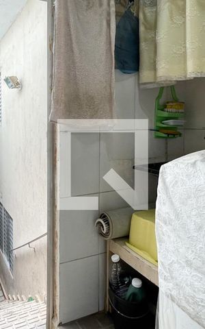 Casa à venda com 200m², 2 quartos e 2 vagas Casa à venda com 200m², 2 quartos e 2 vagasÁrea de Serviço