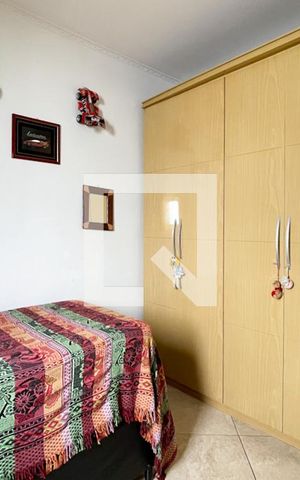 Casa à venda com 200m², 2 quartos e 2 vagas Casa à venda com 200m², 2 quartos e 2 vagasQuarto 2