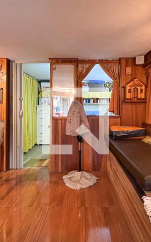 Casa à venda com 200m², 2 quartos e 2 vagas Casa à venda com 200m², 2 quartos e 2 vagasÁrea - Churrasqueira