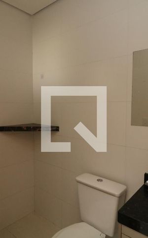 Apartamento para alugar com 38m², 2 quartos e sem vagaBanheiro