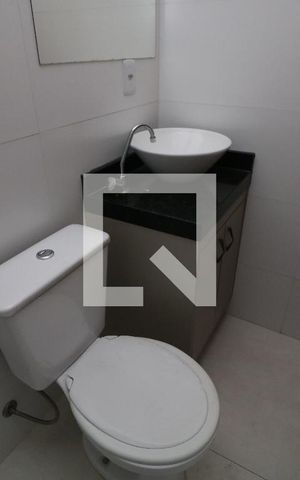 Apartamento para alugar com 38m², 2 quartos e sem vagaBanheiro