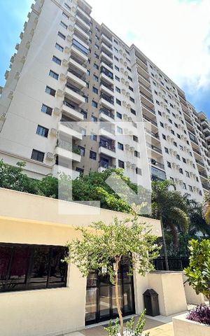 Apartamento à venda com 65m², 3 quartos e 1 vagaFachada do bloco
