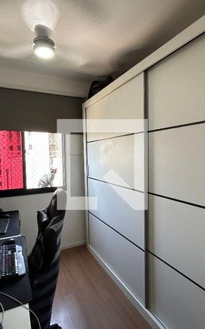Apartamento à venda com 65m², 3 quartos e 1 vagaQuarto 2