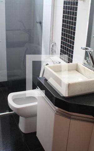 Apartamento para alugar com 107m², 3 quartos e 2 vagasBanheiro da Suíte