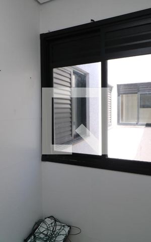Apartamento para alugar com 38m², 2 quartos e sem vagaÁrea de Serviço