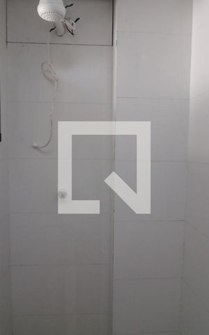 Apartamento para alugar com 38m², 2 quartos e sem vagaBanheiro