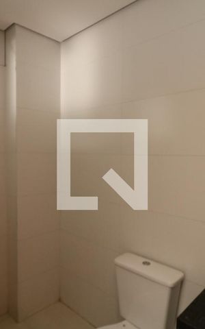 Apartamento para alugar com 38m², 2 quartos e sem vagaBanheiro
