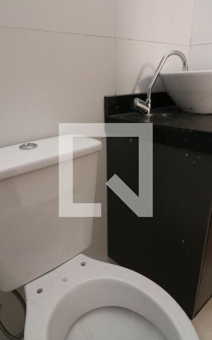 Apartamento para alugar com 38m², 2 quartos e sem vagaBanheiro