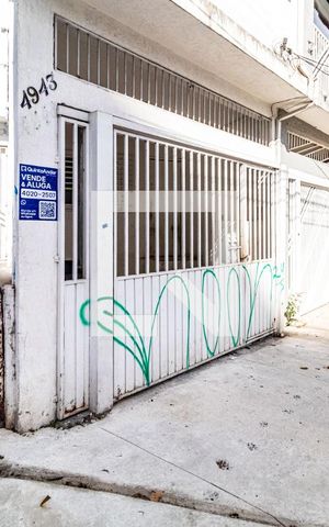 Casa para alugar com 125m², 4 quartos e 1 vagaFachada