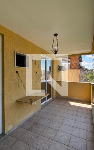 Apartamento à venda com 120m², 4 quartos e 2 vagas Apartamento à venda com 120m², 4 quartos e 2 vagasVaranda dos quartos