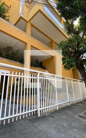 Apartamento à venda com 120m², 4 quartos e 2 vagas Apartamento à venda com 120m², 4 quartos e 2 vagasFachada