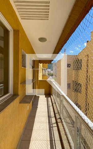 Apartamento à venda com 120m², 4 quartos e 2 vagas Apartamento à venda com 120m², 4 quartos e 2 vagasVaranda da Sala