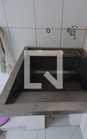 Casa à venda com 177m², 3 quartos e 6 vagas Casa à venda com 177m², 3 quartos e 6 vagasÁrea de Serviço